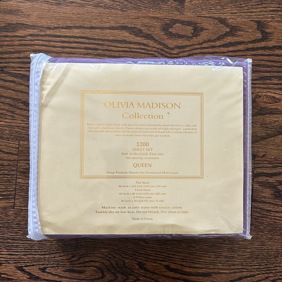 ✨2/$80✨ NWT Olivia Madison Collection QUEEN Size Bed Set - Picture 2 of 2